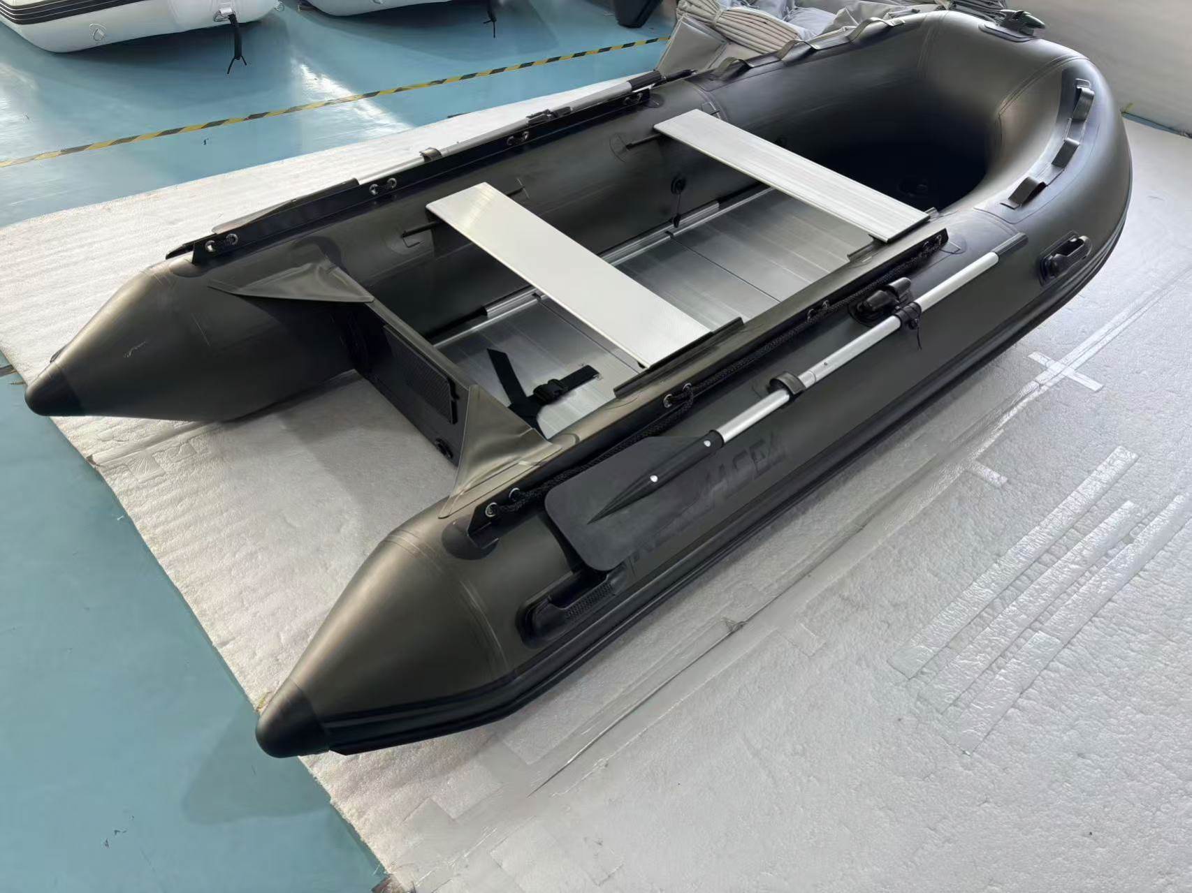 Opblaasbare PVC boot met alumi - Inflatable Boat 4 Person recensie en prijs